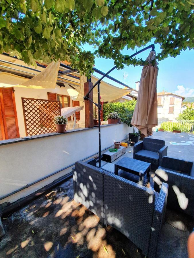 Beb I Portici Bed & Breakfast Чернобио Екстериор снимка